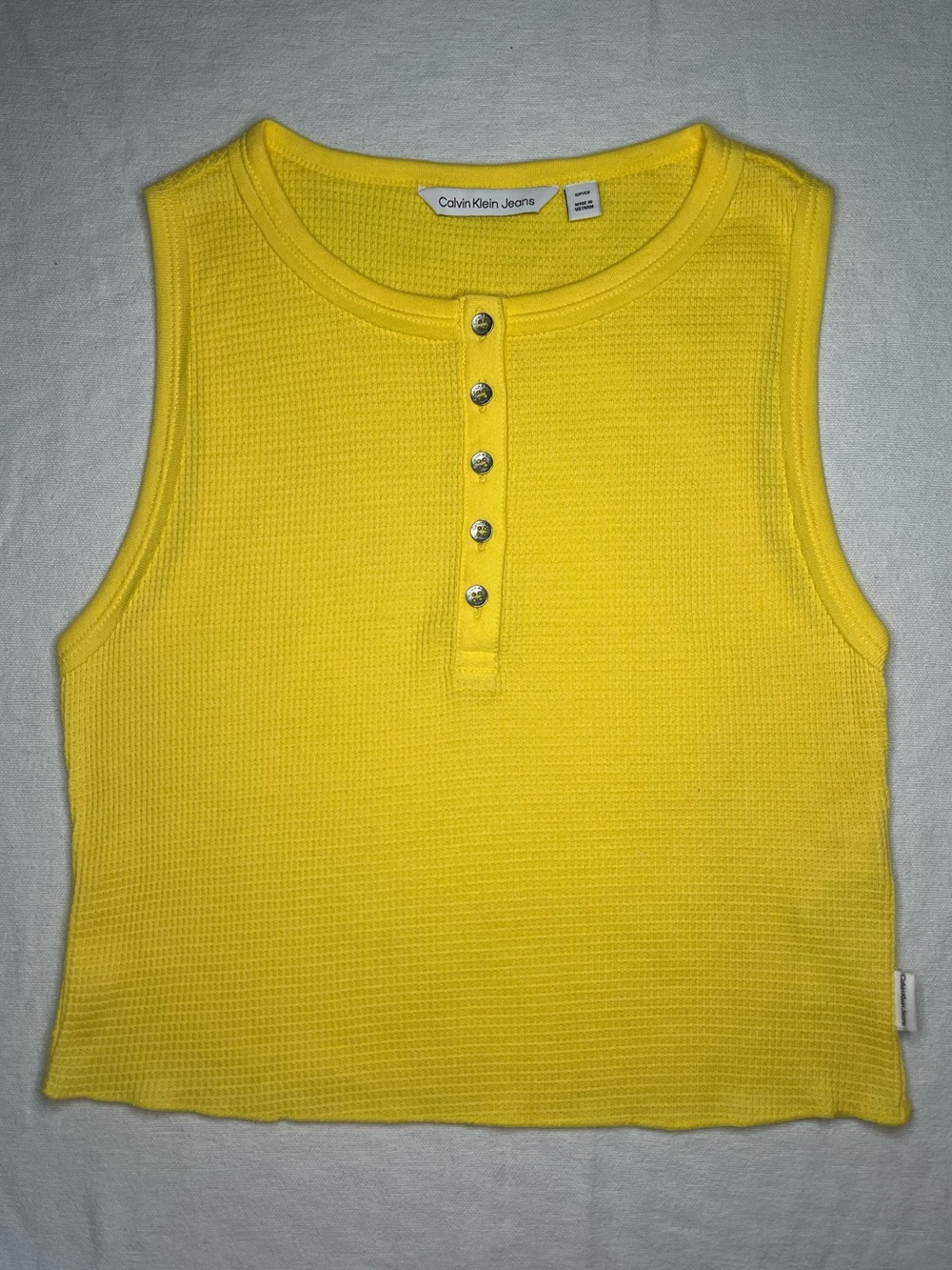 ✨Calvin Klein Sleeveless Cropped Henley
